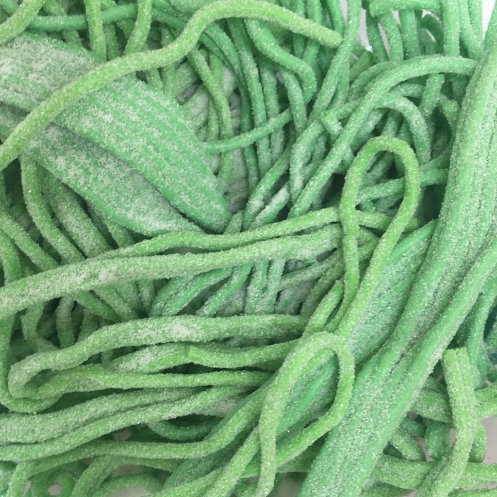 خرید پاستیل رشته ای ترش