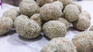 بادام زمینی روکشدار چیلدا